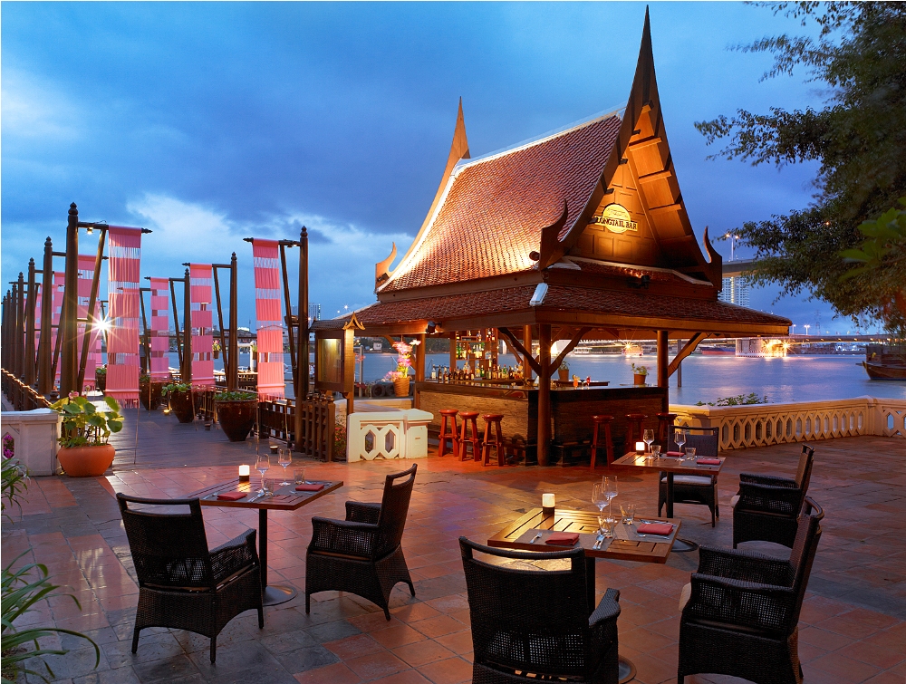 酒吧／Anantara Riverside Bangkok Resort／曼谷／泰國／奢華旅宿