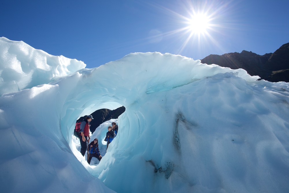 Fox Glacier Guiding／蒂瓦希普納姆／紐西蘭／旅遊／福克斯冰河