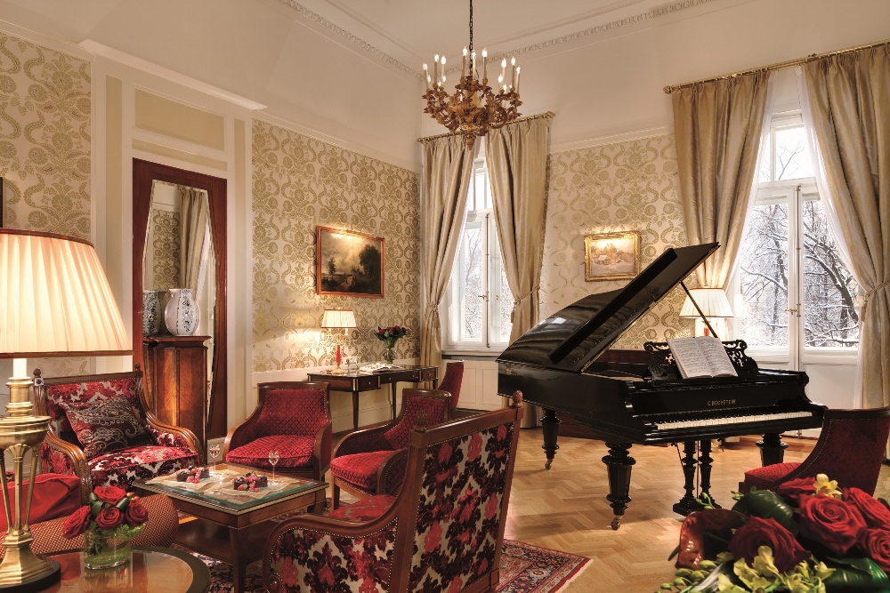 跟著俄羅斯 Belmond Grand Hotel Europe，浸染在沙皇時代