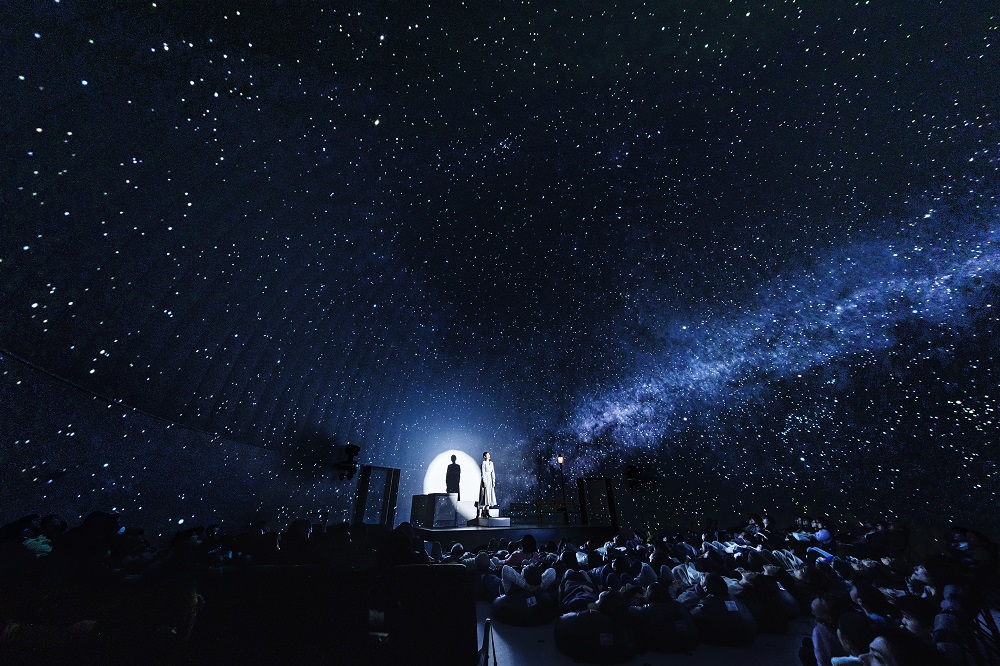 Konica Minolta Planetarium Tokyo／8K投影／圓形劇場