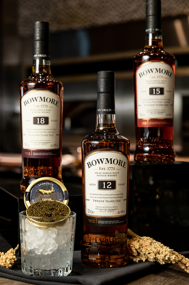 英國女王最愛!波摩 BOWMORE 百年製酒工藝造就頂級單一麥芽蘇格蘭威士忌 | TRAVELER Luxe