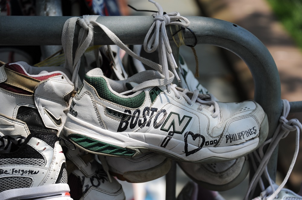 波士頓馬拉松／美國／跑鞋／運動鞋