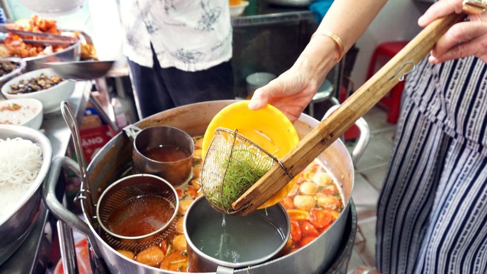 跟著西貢萬韻酒店，四小時吃遍越南胡志明市隱藏美食