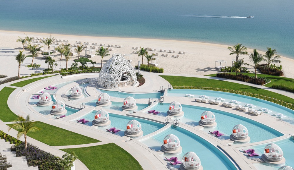 WET Deck／餐廳／W Dubai - The Palm／絕景旅館／藝術設計／海濱／杜拜／阿聯