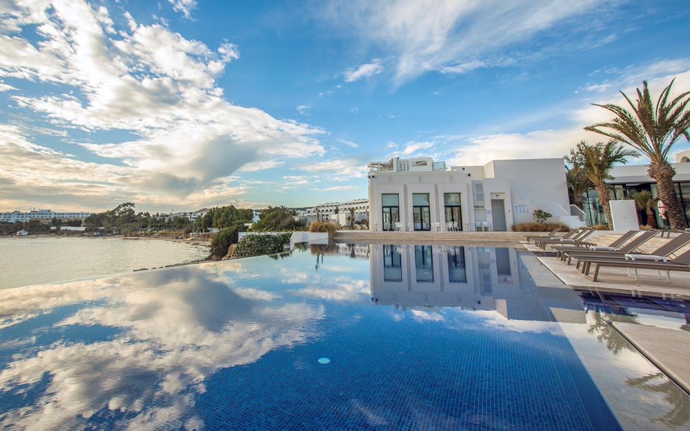 泳池／La Badira／絕景飯店／天空之境／突尼西亞