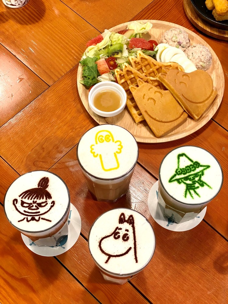 菜單／店裡打卡／Moomin Café 嚕嚕米主題餐廳／信義區／台北