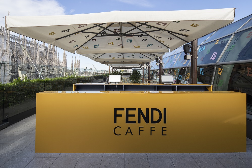 外觀／FENDI CAFFE／Rinascente 百貨公司／美食／米蘭／義大利