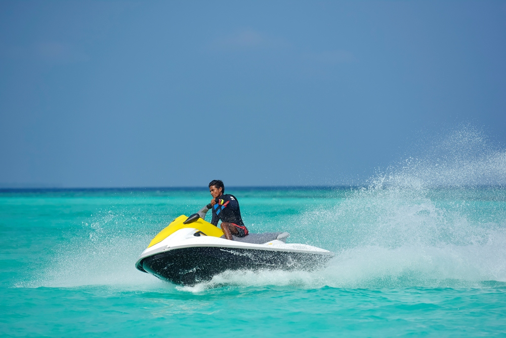 水上摩托車／Kandima Maldives／飯店／馬爾地夫