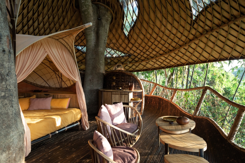 入住印尼峇里島生態樂園 Bambu Indah，遁入最美田野仙境，縱情綠竹碧水間滋養靈魂