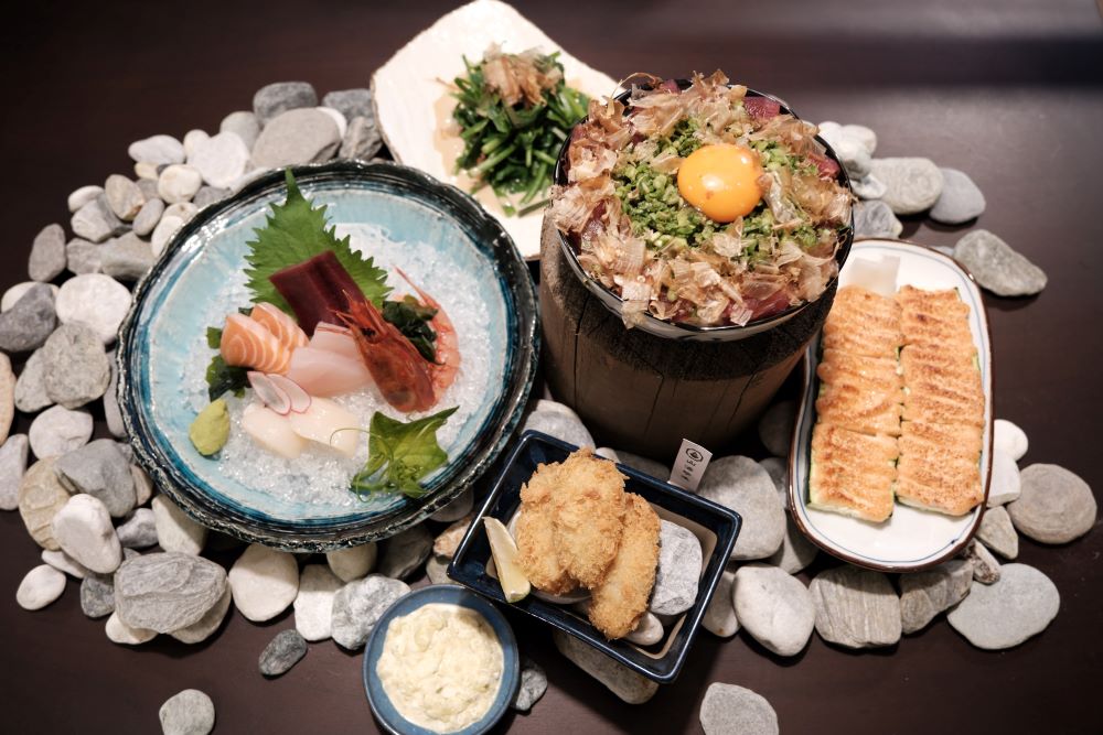 料理／內部空間／米崙丼飯屋／餐廳／花蓮／台灣