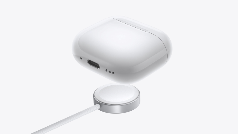 AirPod4 4／充電盒／USB-type C／type C／Qi 認證充電器