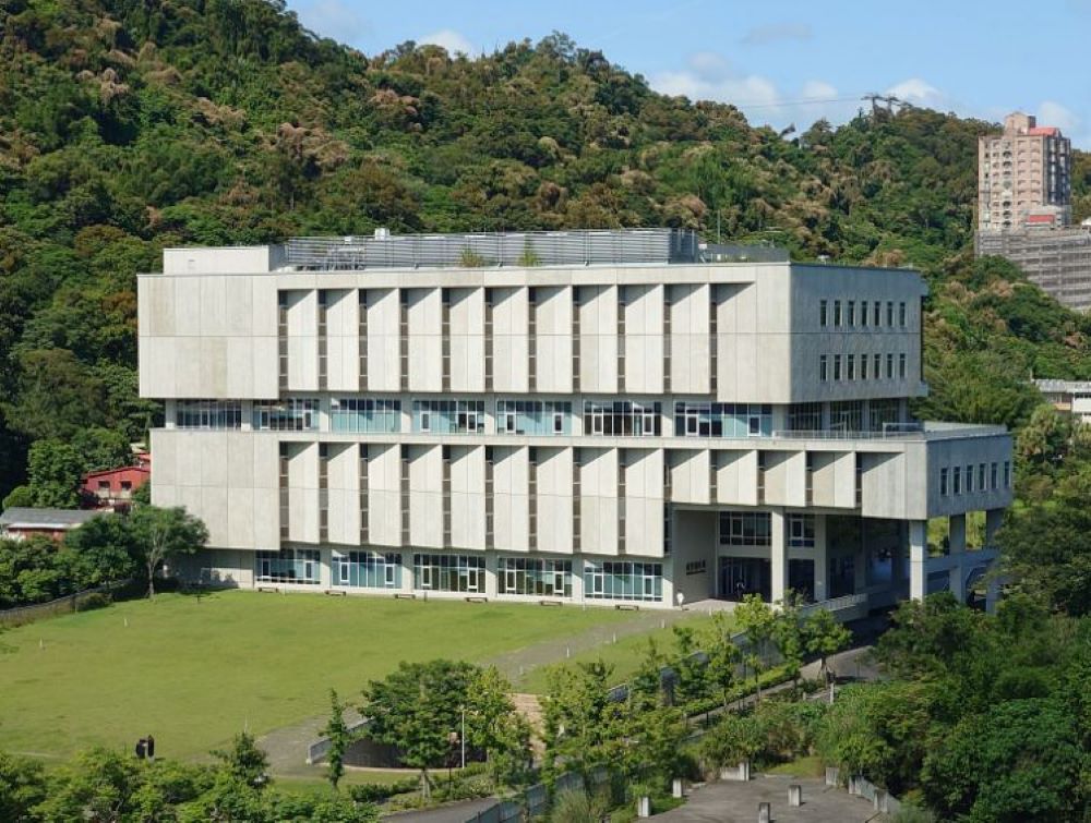 外觀／政治大學達賢圖書館／圖書館／台北