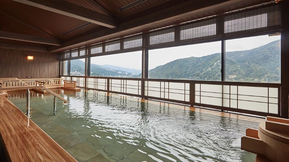 溫泉/內部空間/湯煙之宿雪之花旅館/飯店/音樂祭/日本