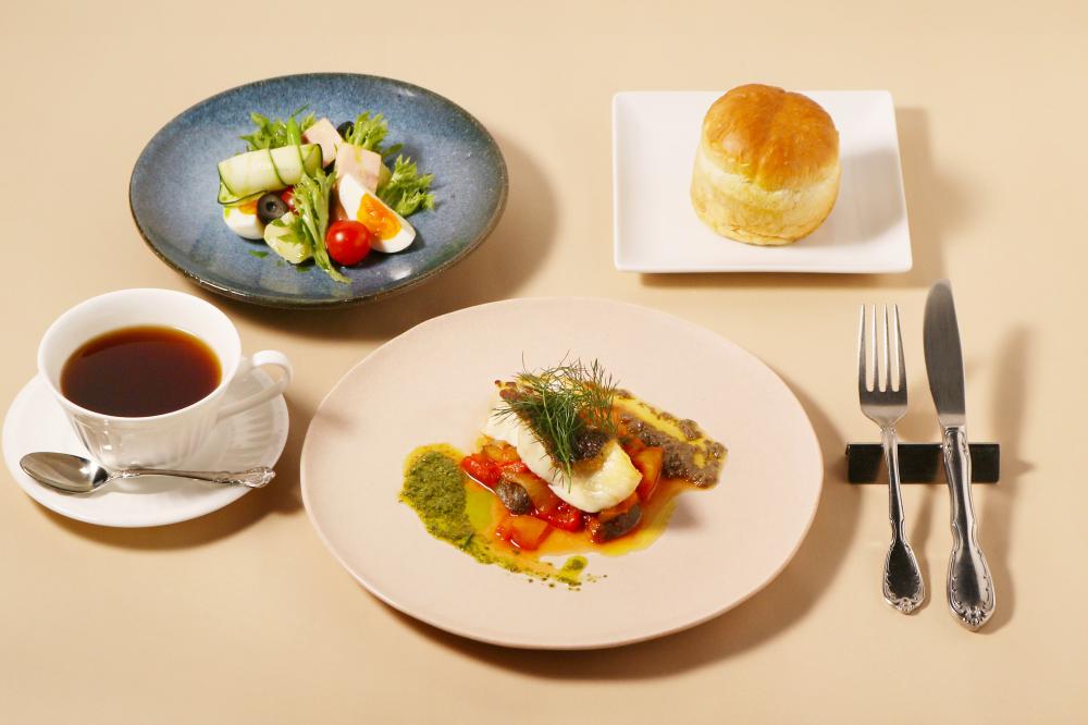 餐點/CAFÉ 1894/咖啡廳/三菱一號美術館/東京/日本
