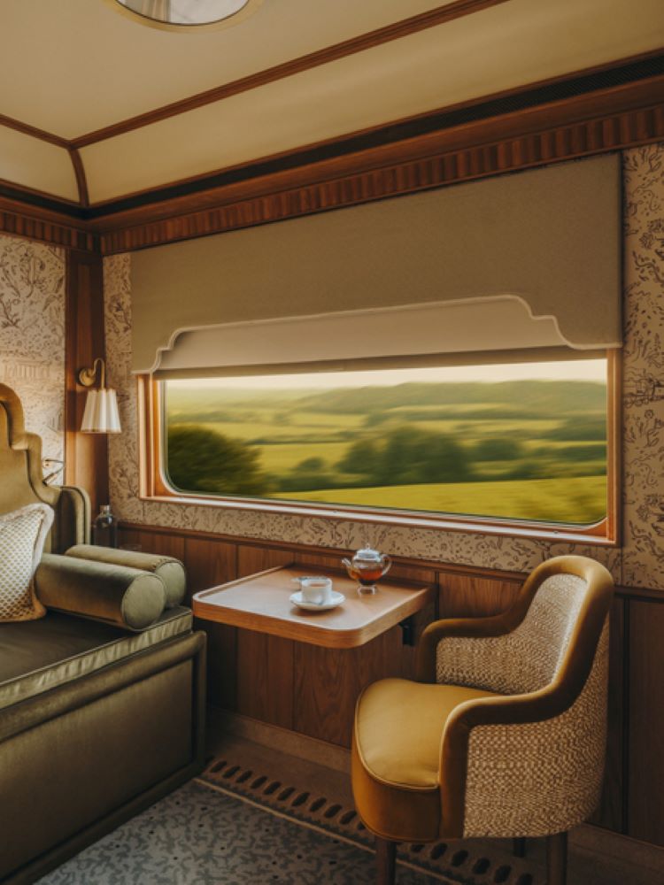 套房/內部空間/Britannic Explorer/列車/英國