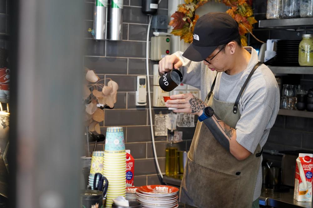 主理人／內部空間／半路咖啡旺角店／餐廳／香港