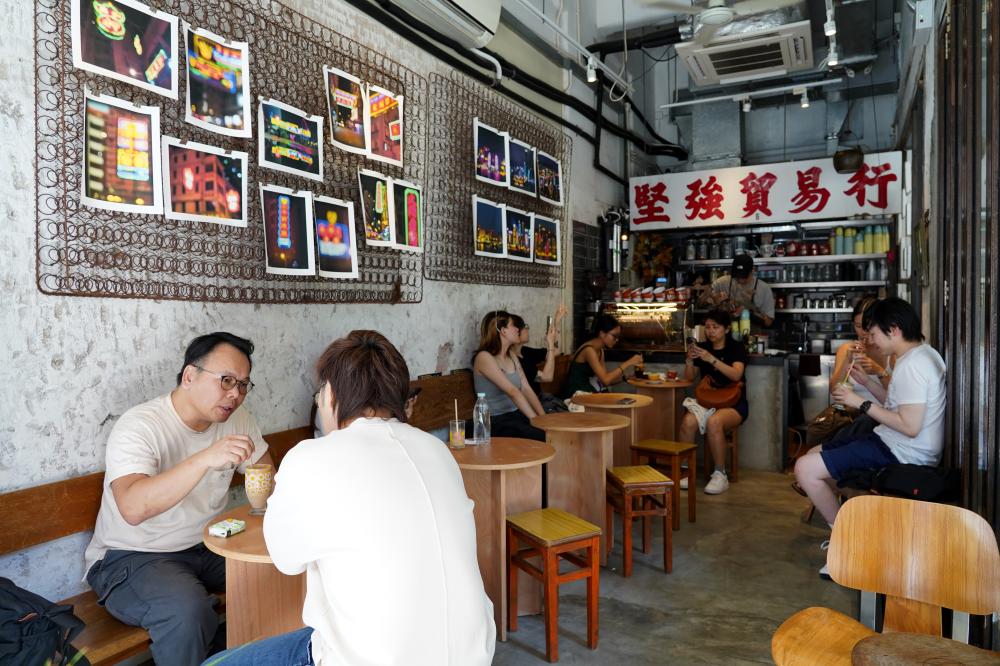 內部空間／半路咖啡旺角店／餐廳／香港
