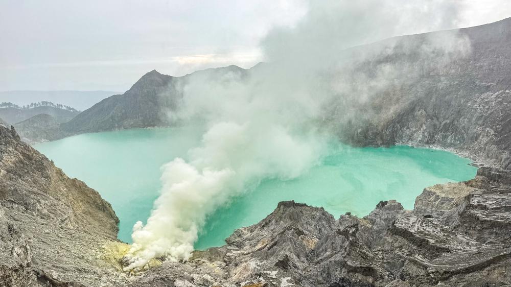風景／伊真火山／印尼