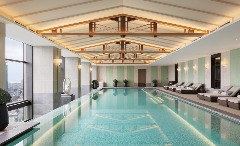 泳池/內部空間/Waldorf Astoria Osaka/飯店/大阪/日本