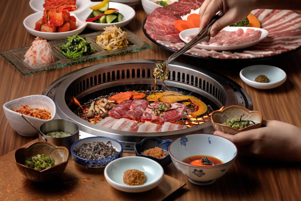 「赤虎燒肉」新莊店供應豐富燒肉料理。