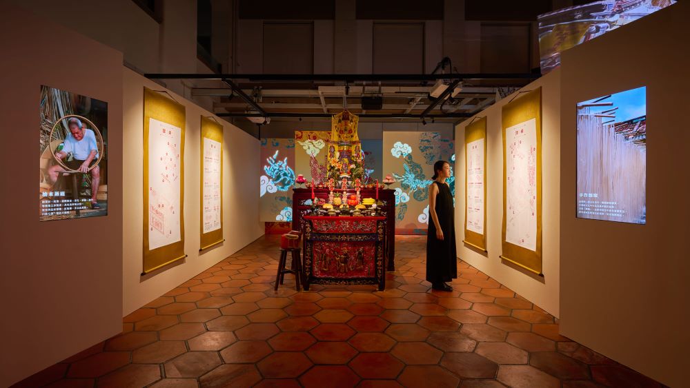 「2025台灣設計展」展區「平安行 Path of Pîng-an」場景。