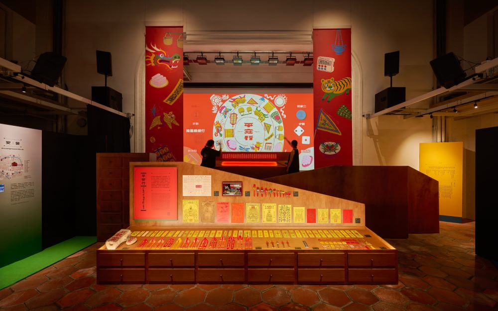 「2025台灣設計展」展區「平安行 Path of Pîng-an」場景。