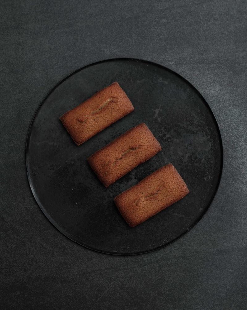 DOLCE TACUBO 的品牌名稱結合了義大利文的「甜點(dolce)」與餐廳名「Tacubo」