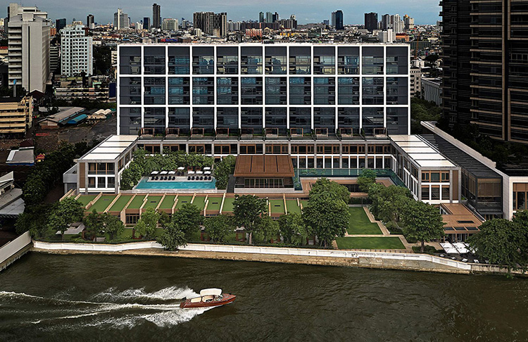 曼谷嘉佩樂酒店外觀。