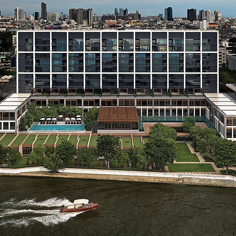 曼谷嘉佩樂酒店外觀。