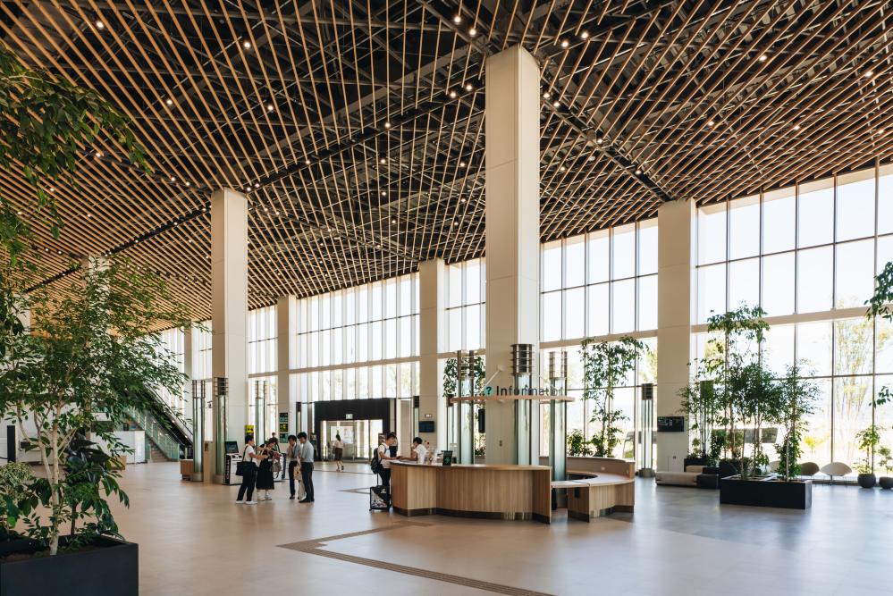 神戶機場內部空間。