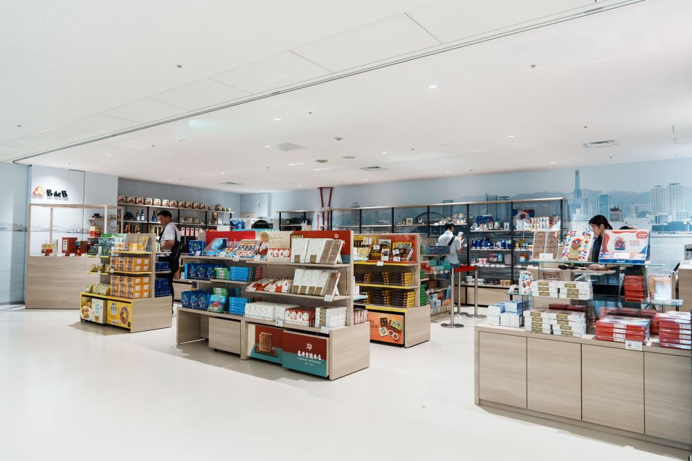 神戶機場內部空間。