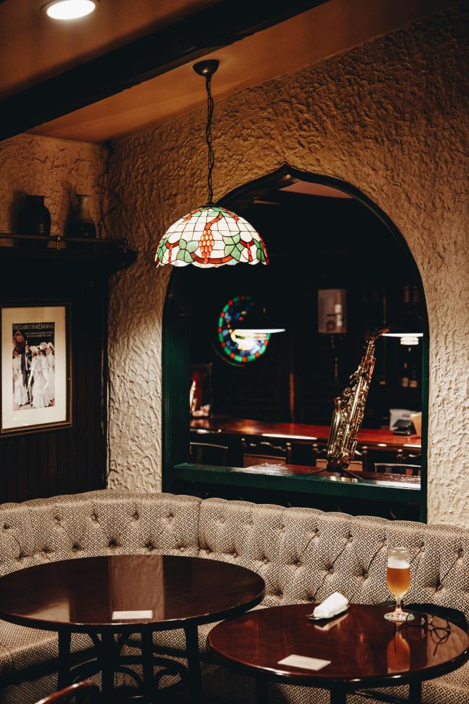 神戶昭和爵士餐廳 JAZZ LIVE& RESTAURANT SONE 內部空間。