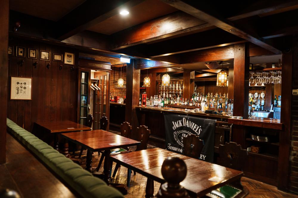 神戶昭和爵士餐廳 JAZZ LIVE& RESTAURANT SONE 內部空間。