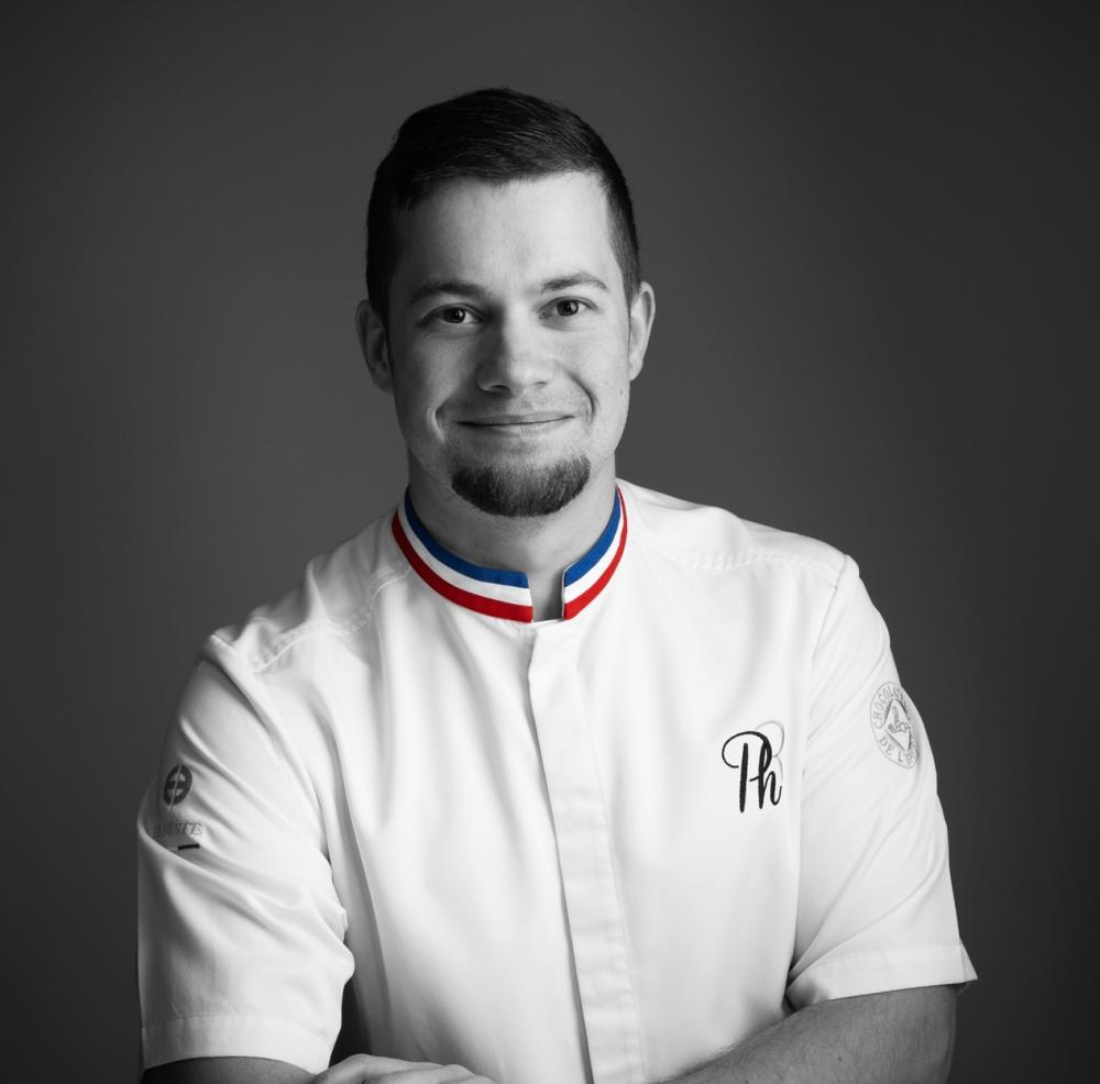 榮獲被譽為「甜點界奧運金牌」的 Pierre-Henri Roullard。