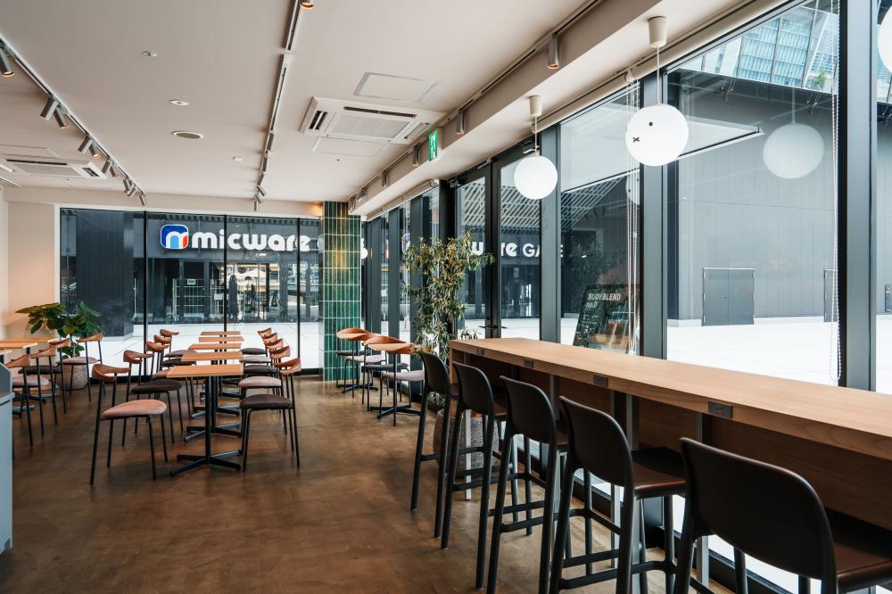 2025神戶海岸線新設施「TOTTEI KOBE」內部空間。