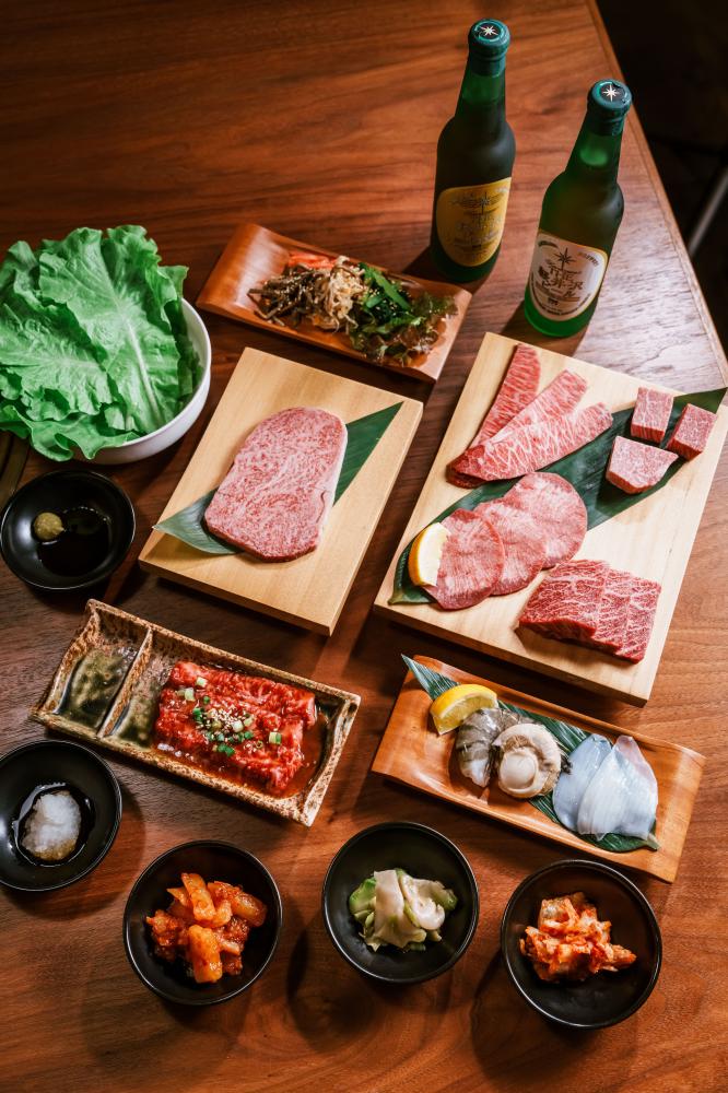 輕井澤 LOG 亭料理。