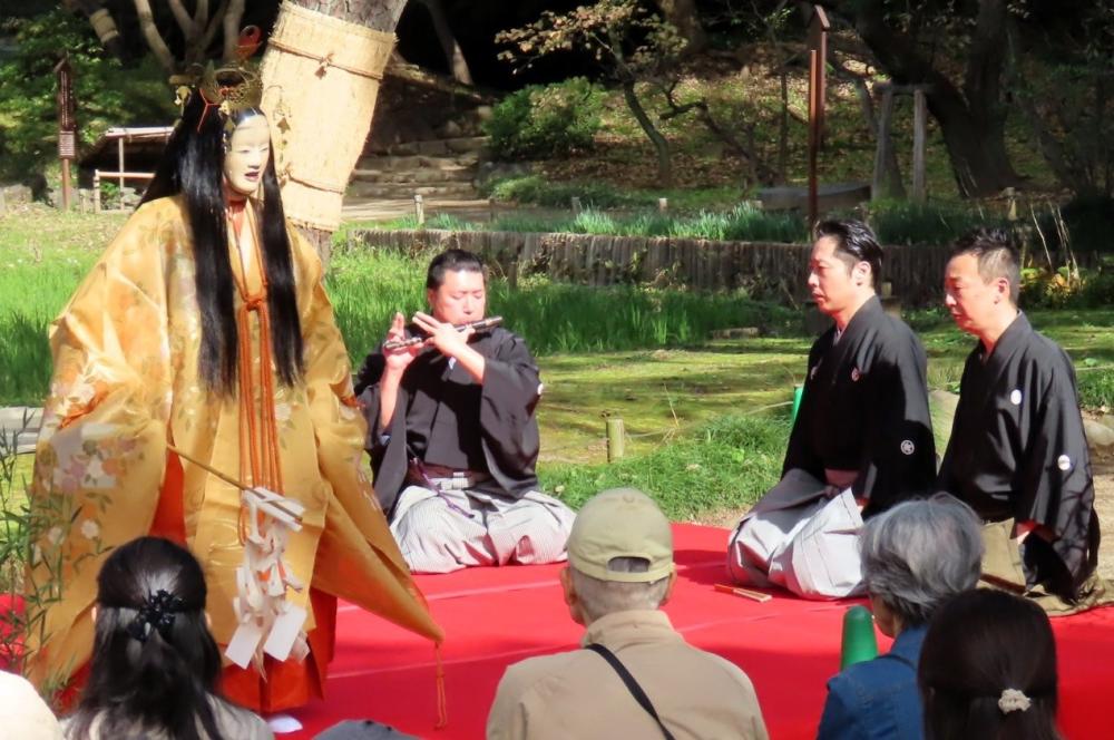小石川後樂園秋日風景。