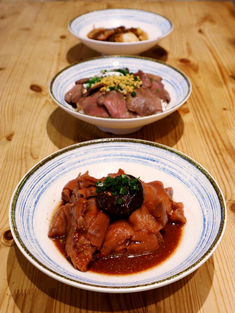 香港名店何車車仔麵料理。