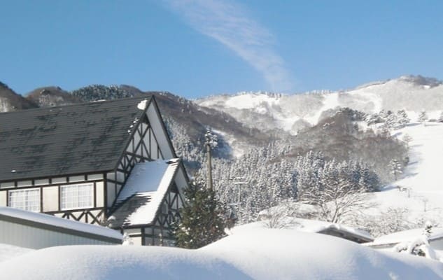 Snowland 與奧神鍋滑雪場。