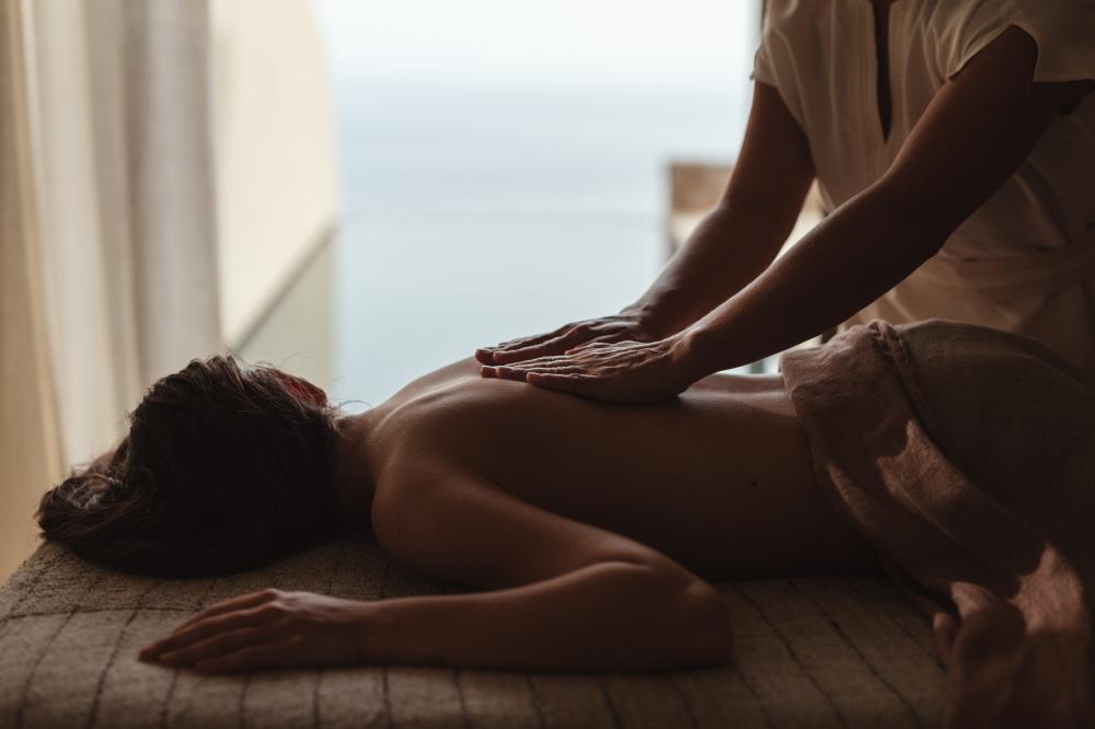 希臘度假飯店 GUNDARI 療程。