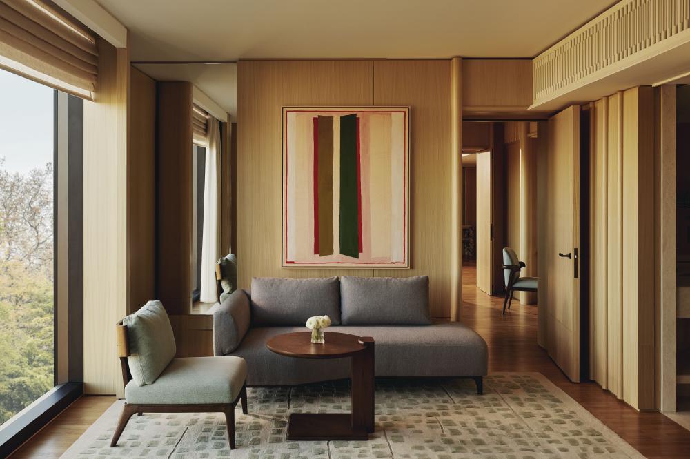 倫敦五星級飯店 The Emory London 沙發區。