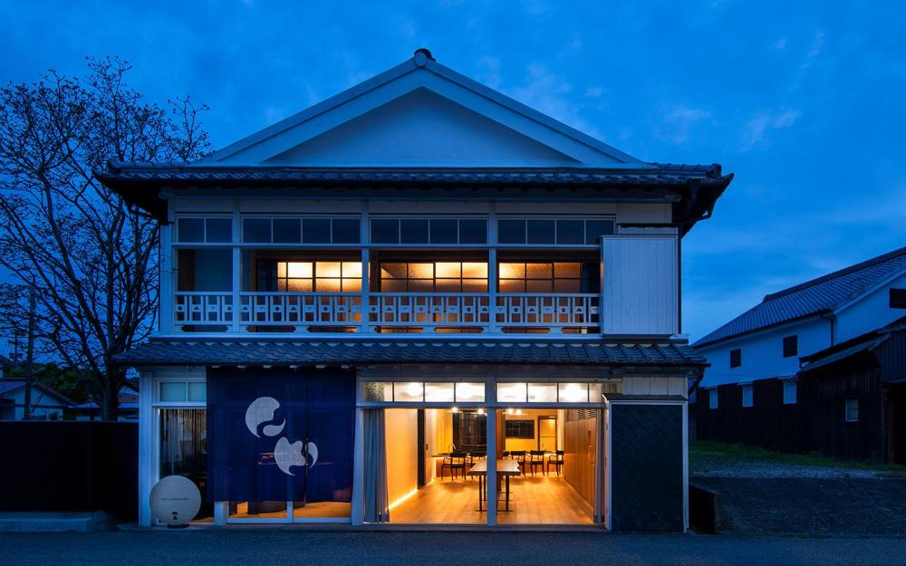 佐賀鹿島酒藏通，原建於1930年的百年町家鍋島 Auberge Fuku