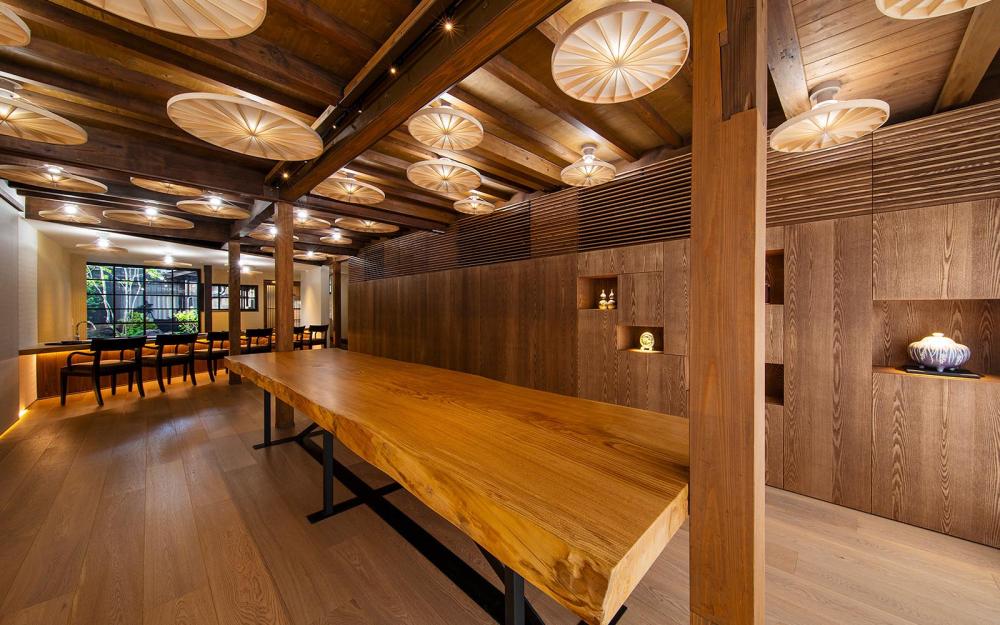 「鍋島 Auberge Fuku」的核心建築「本邸」由隈研吾事務所設計