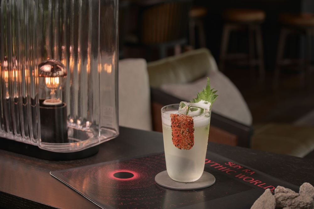 PATINA OSAKA 飯店20樓的 Sonata Bar 酒。