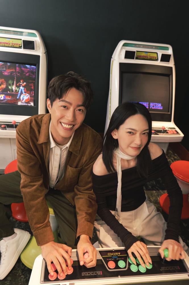 天下南隅林映唯、蔡凡熙。