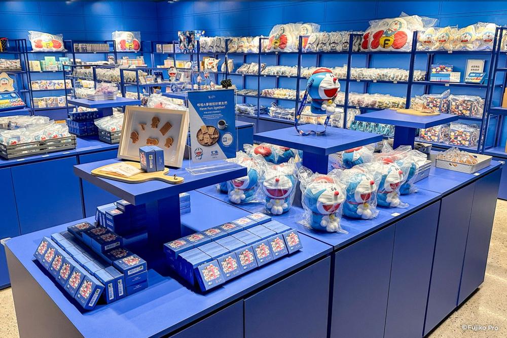 現場推出高雄站限定商品，並引進多款香港、台北站人氣周邊商品。