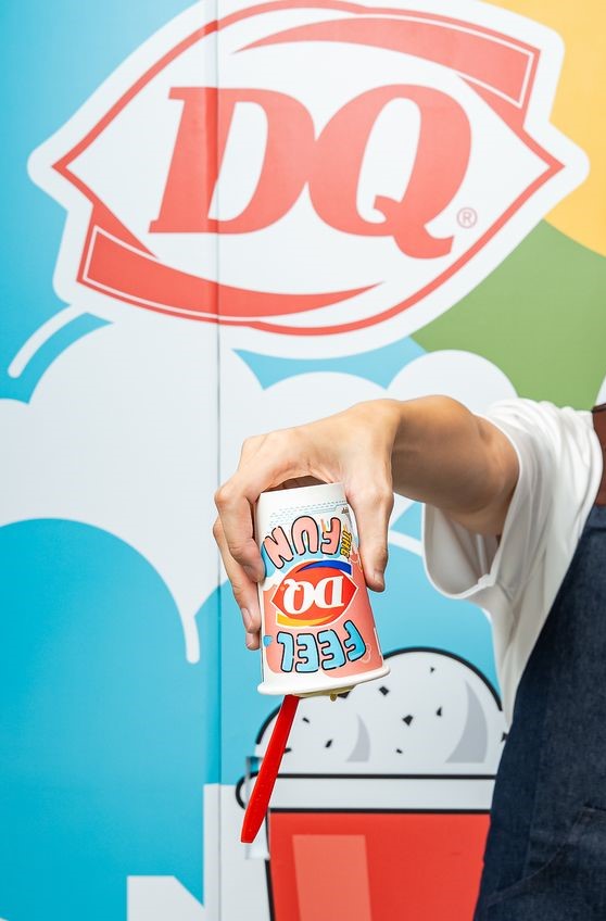 「開心果暴風雪」口感絲滑細膩，還能吃到真實開心果碎，每一口都充滿濃濃的堅果香氣