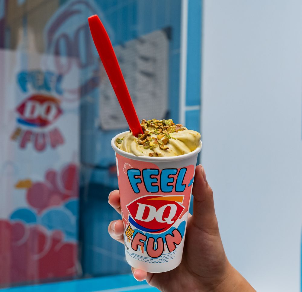 「開心果暴風雪」口感絲滑細膩，還能吃到真實開心果碎，每一口都充滿濃濃的堅果香氣