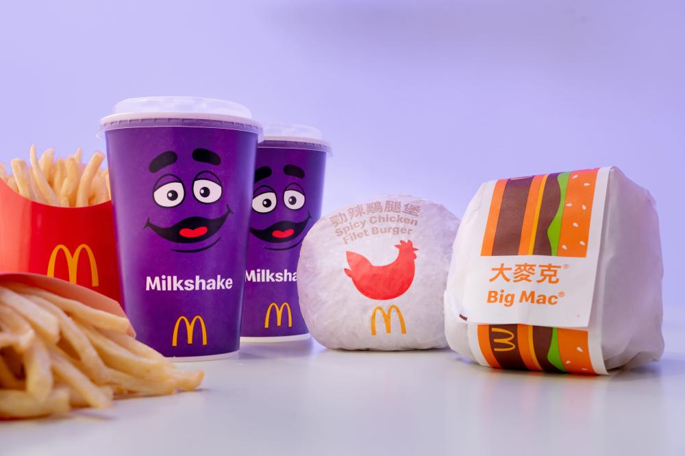「麥當勞奶昔」單杯售價79元，套餐飲料可補差額即可升級。