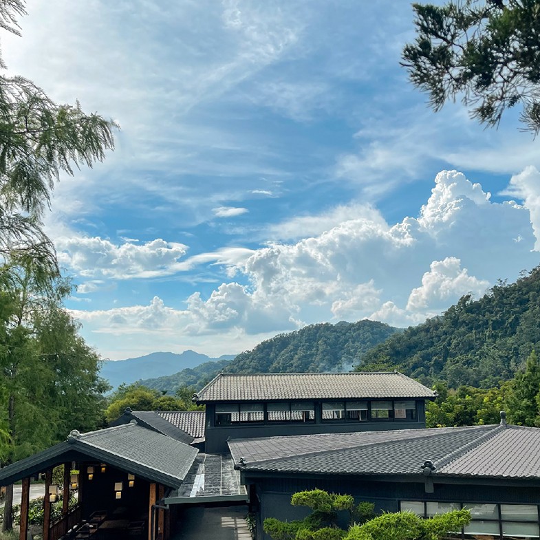 南投餐廳「春秋山林」外觀。